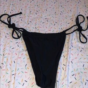 tie side bikini bottoms